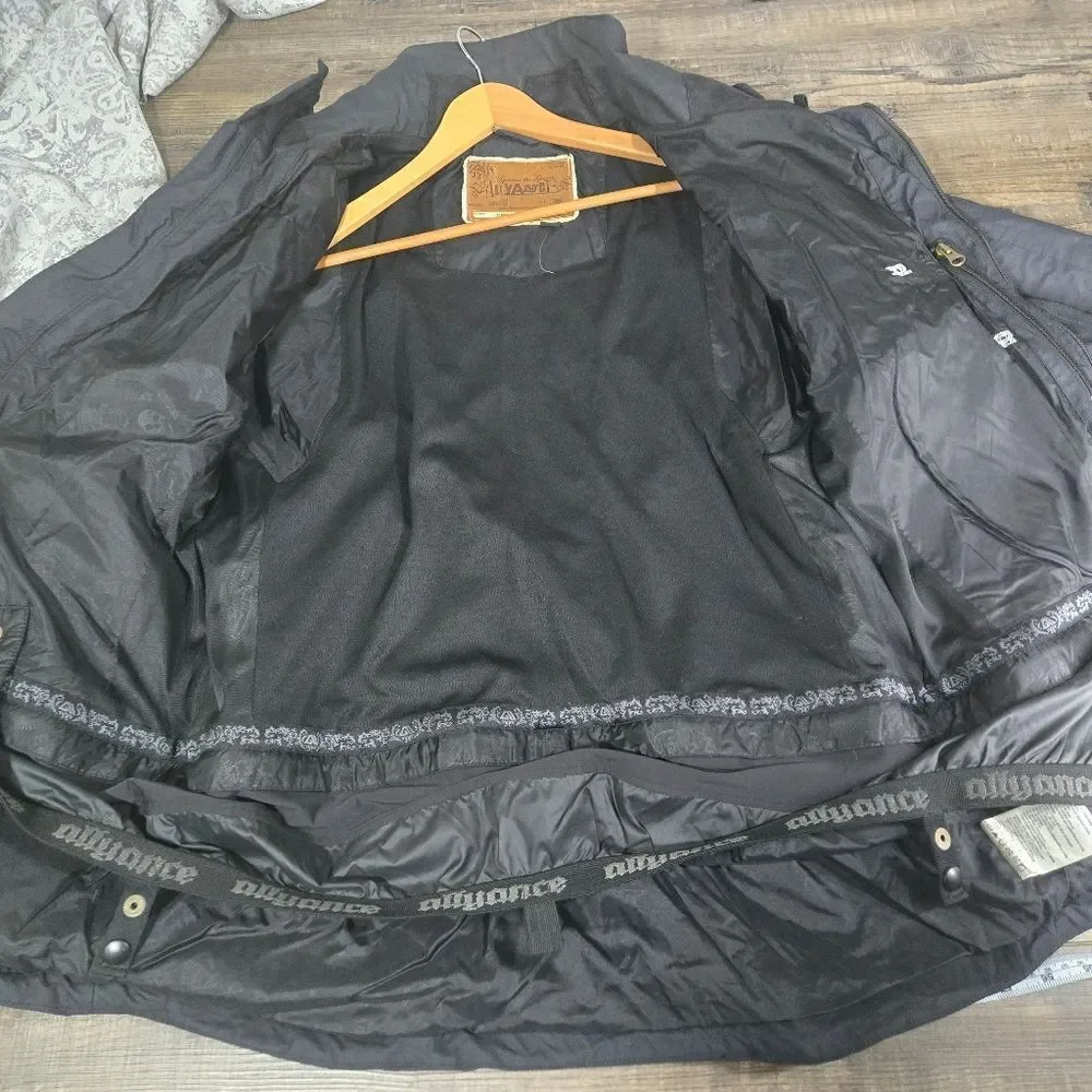 Against The Grain Allyance Special Ops winter snowboarding jacket mens large ski